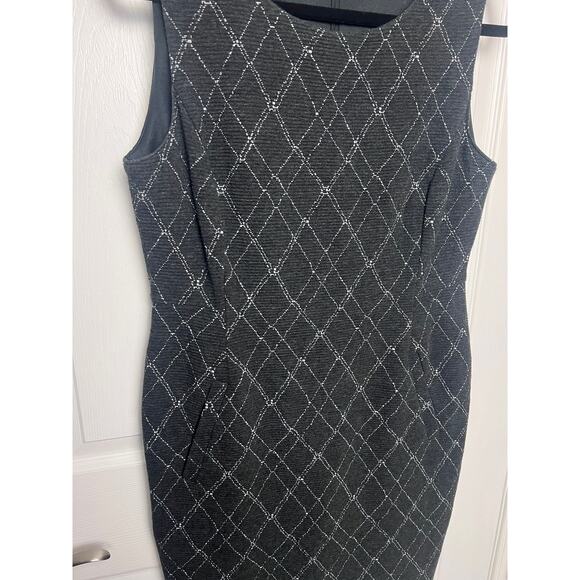 Lands' End Women's Windowpane Plaid Textured Stretch Sheath Dress Size 12 Petite - Picture 8 of 11